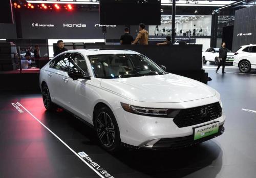 Soon replacement of a new car, isn't it time to buy bottom of the current 10th generation Accord?
