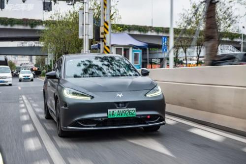 Is new version of Jihu Alpha S HI qualified enough to become benchmark for smart driving in 2023?
