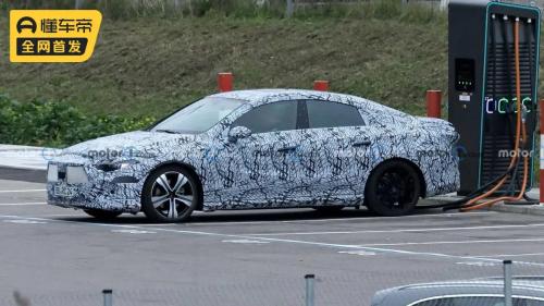 Production with new architecture will start in 2024. Spy photos of new generation of Mercedes-Benz EQA sedan are on display
