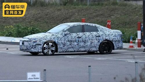 Production with new architecture will start in 2024. Spy photos of new generation of Mercedes-Benz EQA sedan are on display
