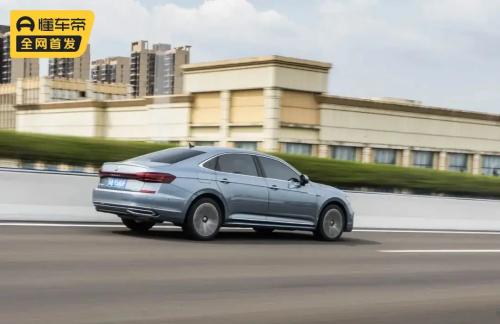 Completely upgraded replacement experience! What advantage does new generation Mondeo have over Passat?
